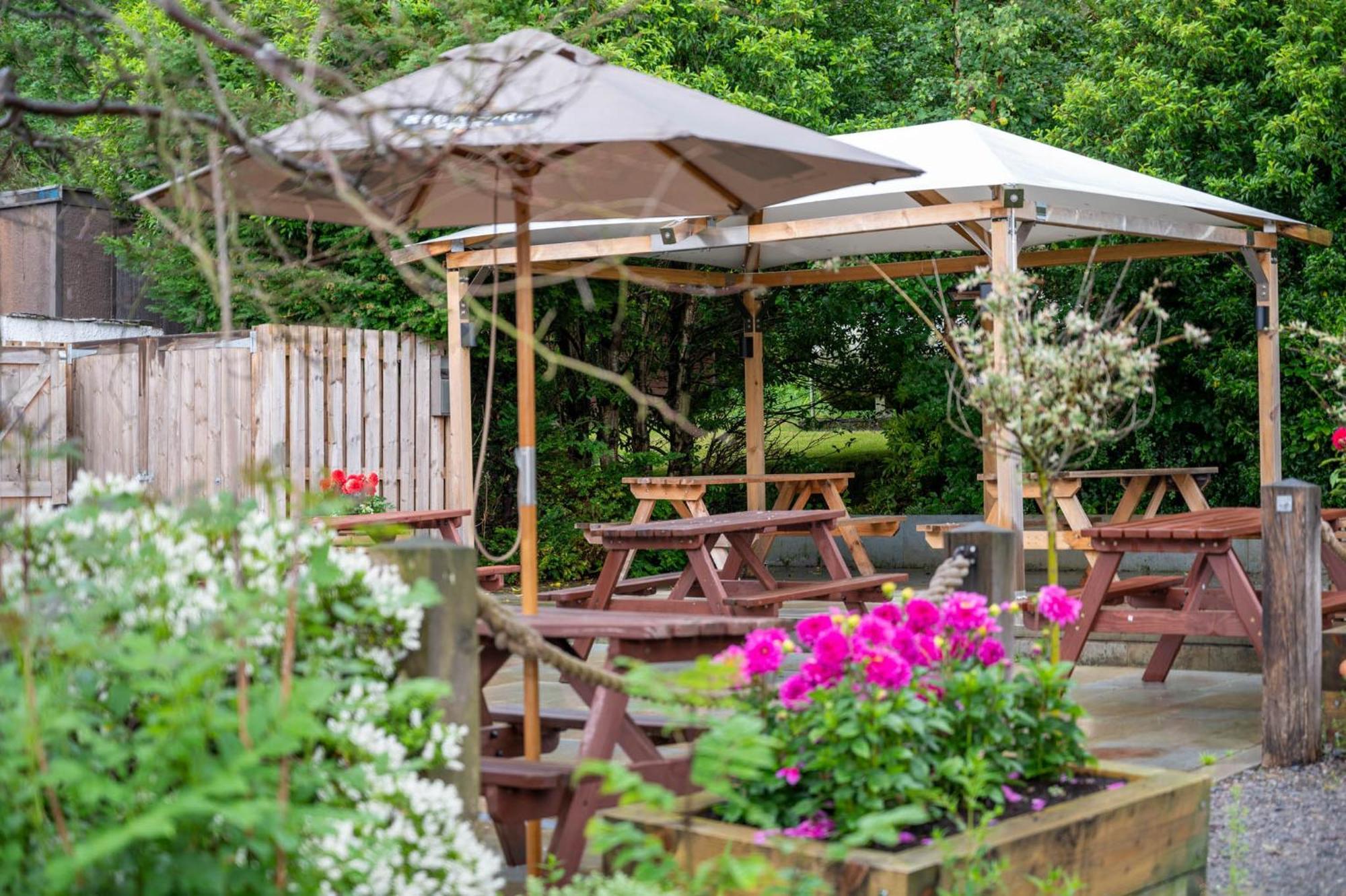 The Horse And Farrier Inn And The Salutation Inn Threlkeld Keswick Екстер'єр фото